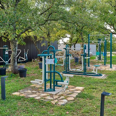 Вилла Paronich Барбан